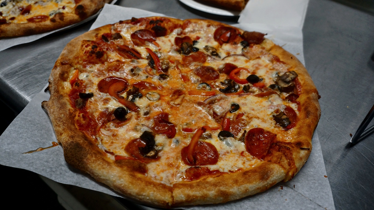 Order SUPREME PIZZA food online from Groundswell The Palate store, Chula Vista on bringmethat.com