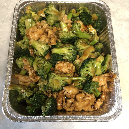 Order 62. Chicken with Broccoli food online from China Star store, Dunbar on bringmethat.com