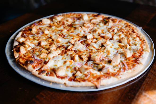 Order BBQ Chicken Blast food online from Moretti's Ristorante and Pizzeria store, Lake in the Hills on bringmethat.com