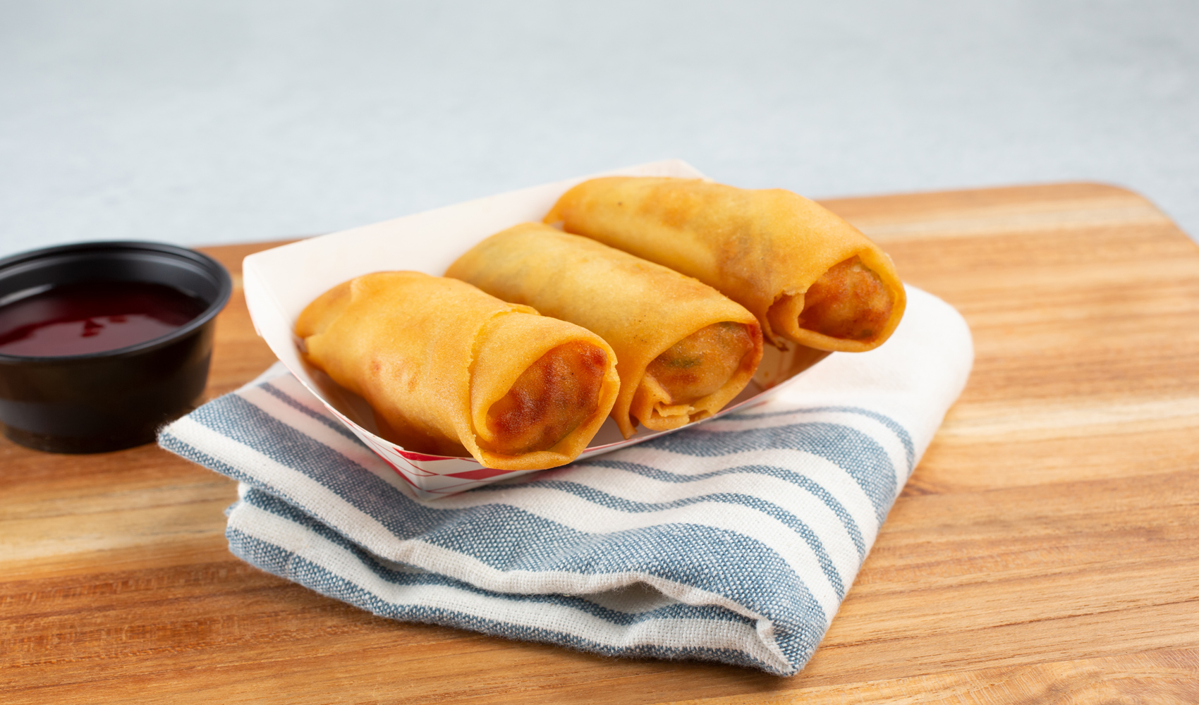 Order Egg Roll (3pc) food online from Pacific Restaurant store, Huntington Park on bringmethat.com