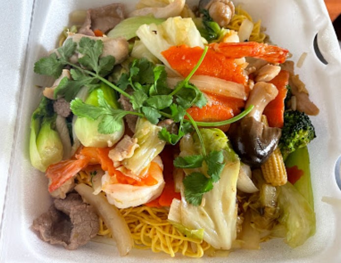 Order 100. Combo Chow Mein food online from T-Pho Noodle And Grill store, Fontana on bringmethat.com