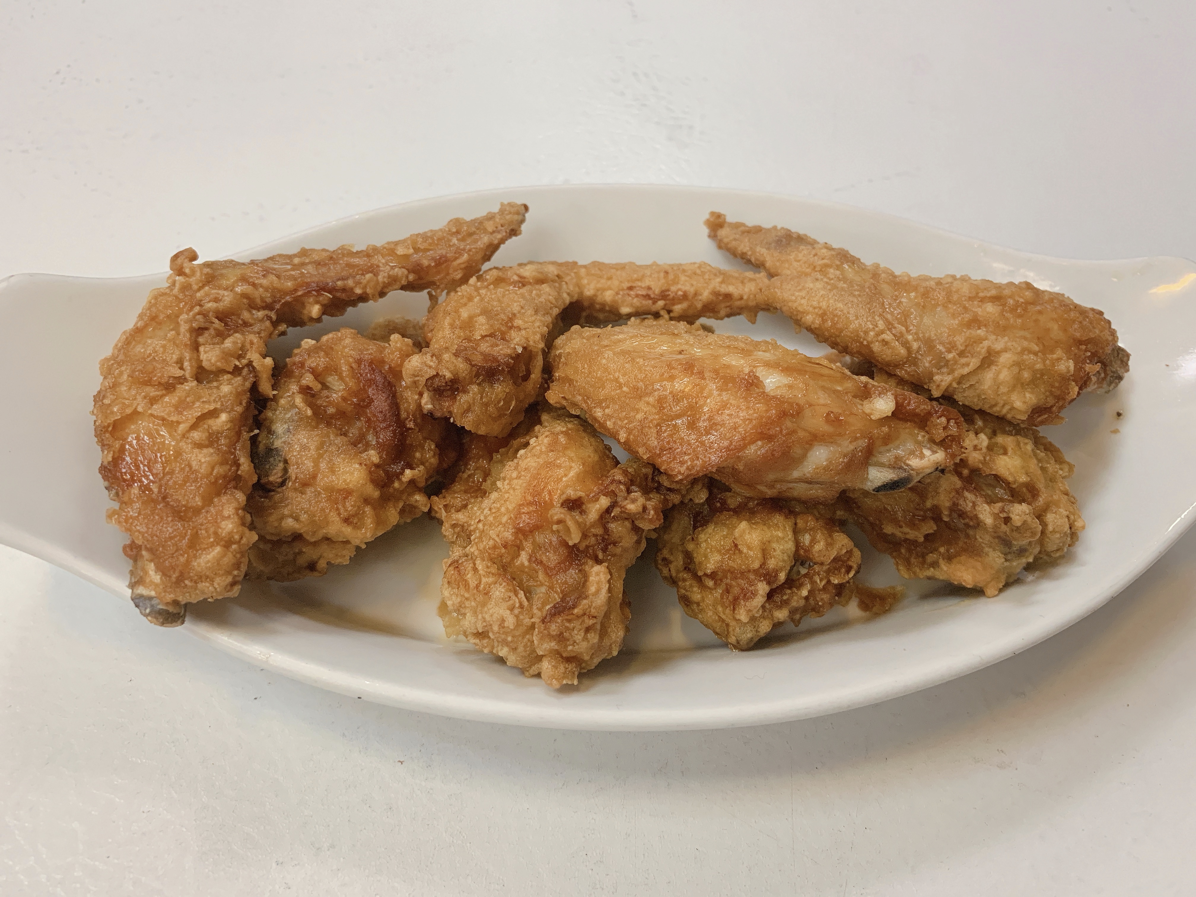 Order 19. 4 Fried Chicken Wings food online from Happy Garden store, Williston Park on bringmethat.com