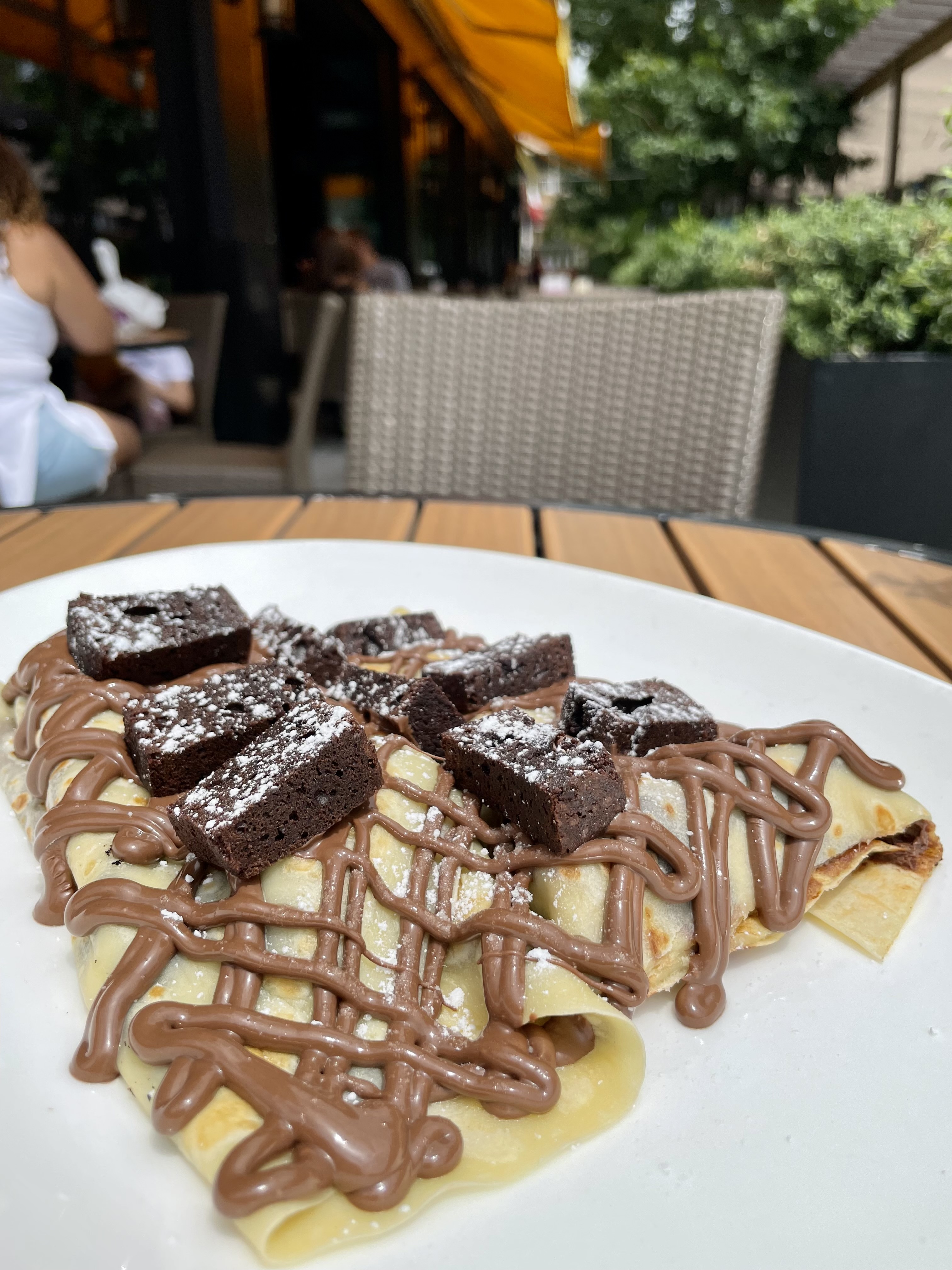 Order Brownie Crepe food online from Avenue Cafe store, NY on bringmethat.com