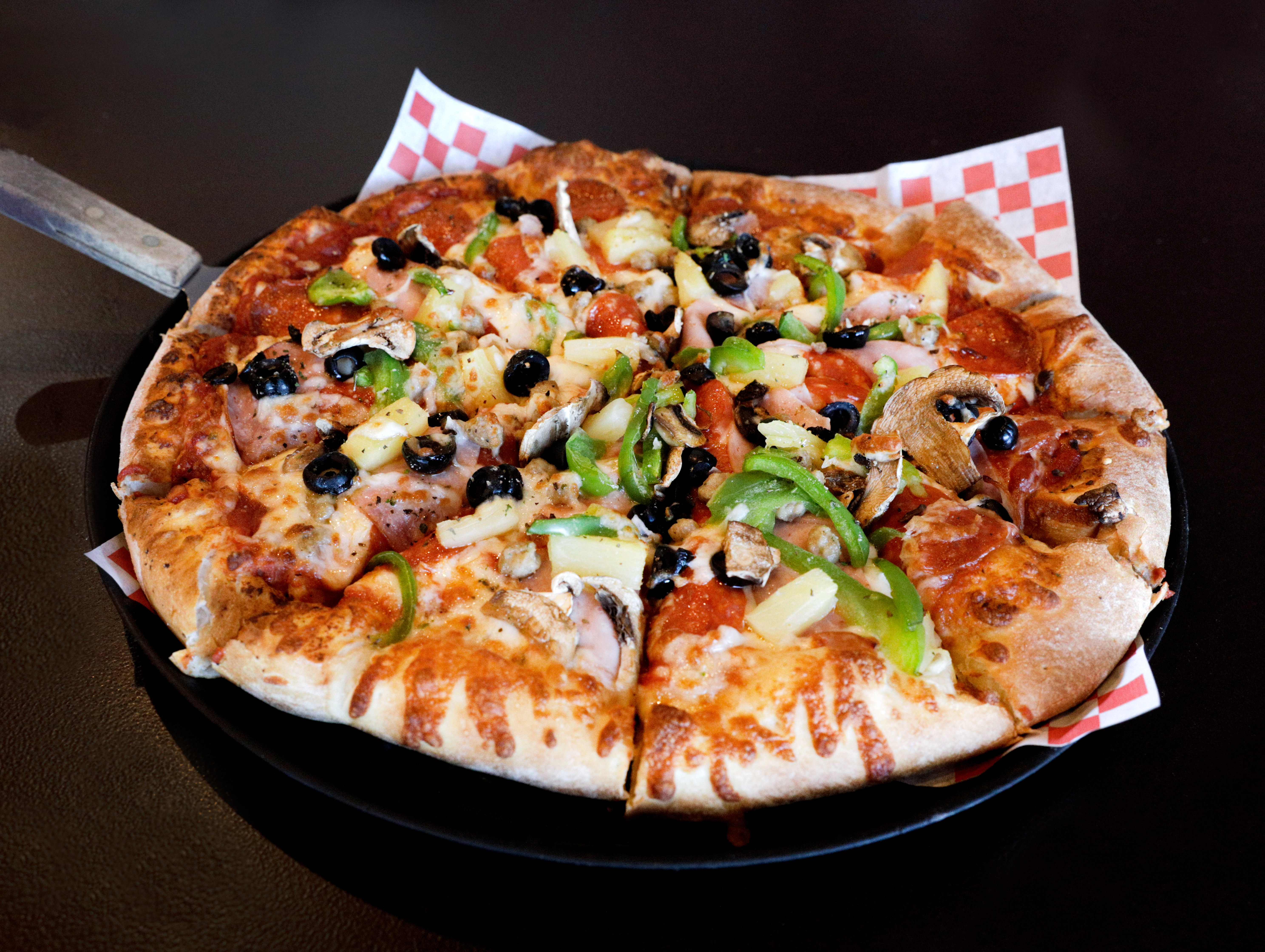 Order Pizza Pie Cafe Combo food online from Pizza Pie Cafe Of Ogden store, North Ogden on bringmethat.com