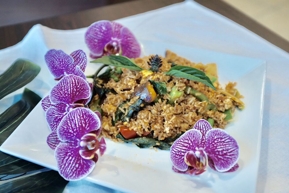 Order R1. Basil Fried Rice food online from Bangkok Orchid Thai Restaurant store, Irving on bringmethat.com