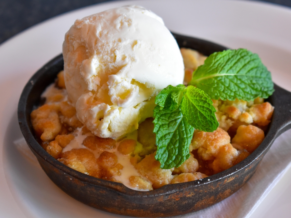 Order Apple Crisp food online from The Boathouse store, Midlothian on bringmethat.com