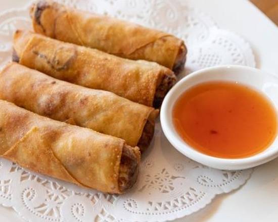 Order Fried Veggie Spring Rolls food online from Oishi Sushi store, Palm Springs on bringmethat.com