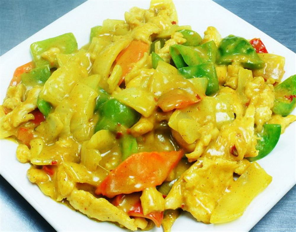 Order 74. Curry Chicken with Onion(Spicy) food online from Chen's Yummy House store, Dumont on bringmethat.com