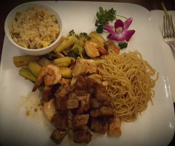 Order Chicken Hibachi food online from Kumo Sushi and Lounge store, New City on bringmethat.com