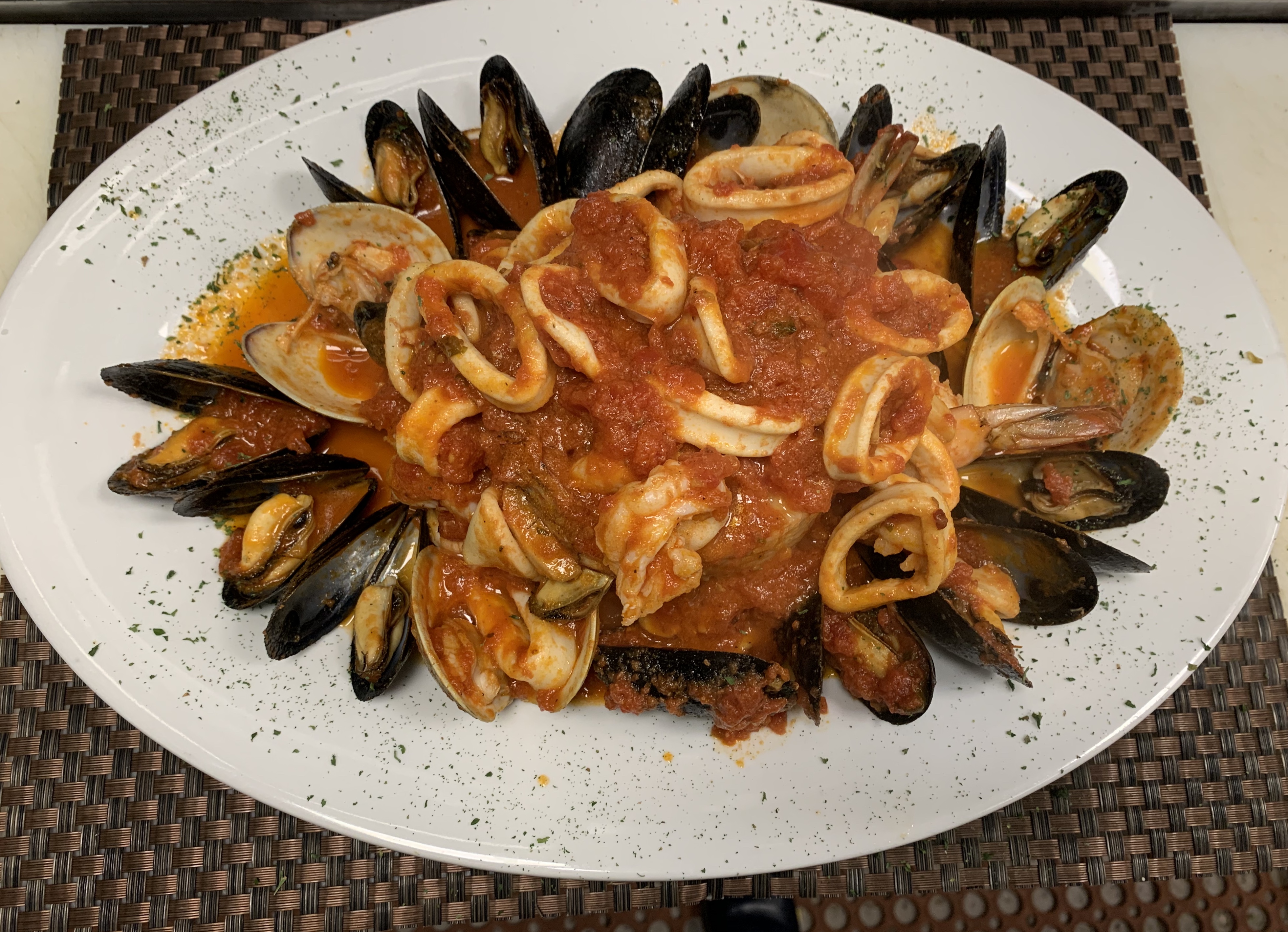 Order Seafood Risotto food online from Casa Mia Ristorante store, Yonkers on bringmethat.com