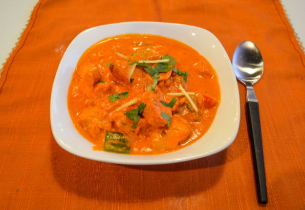 Order Chicken Tikka Masala Curry  food online from Nanking Asian Fusion Indo Chinese Restaurant store, Franklin on bringmethat.com