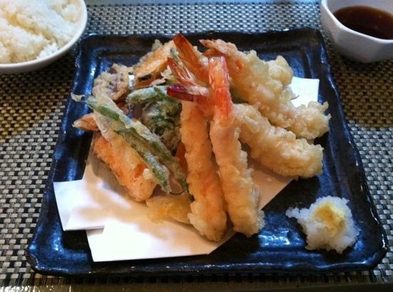 Order Tempura Mori Awase food online from Uni sushi store, Chicago on bringmethat.com
