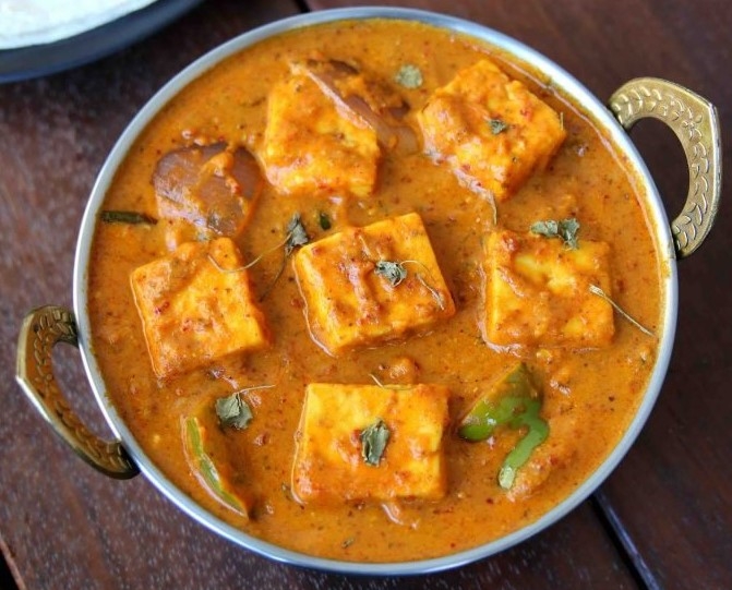 Order Khadai Paneer food online from India Oven store, Roseville on bringmethat.com