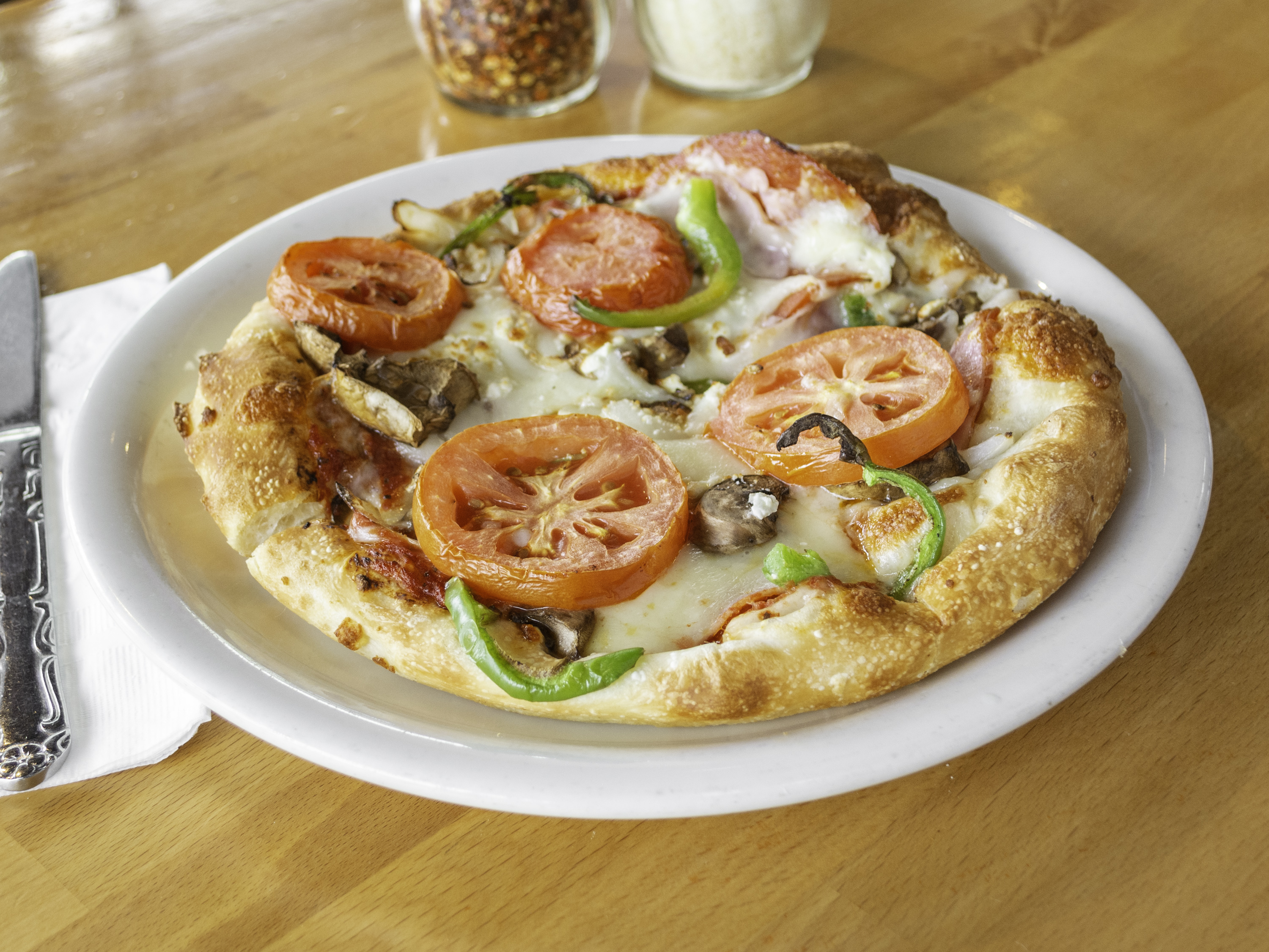 Order House Special Pizza food online from Romio's Pizza store, King County on bringmethat.com