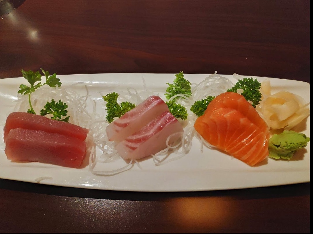 Order Sashimi Sampler food online from Oishi Asian Cuisine store, Scotia on bringmethat.com