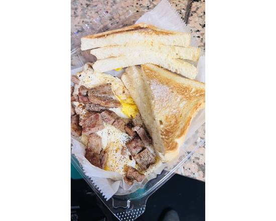 Order Breakfast Platter with Sausage and cheese food online from Habibi Gourmet Deli store, South Ozone Park on bringmethat.com