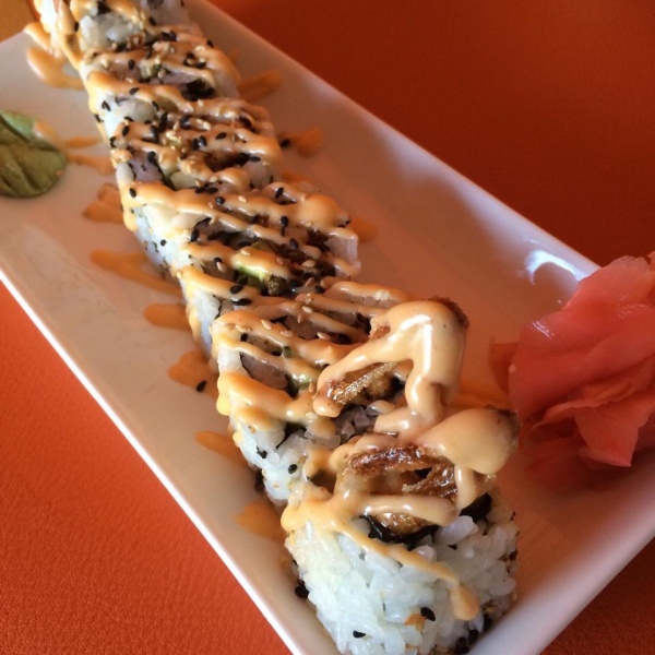 Order Spider Roll food online from Thai Tea Asian Fusion Cafe  store, Irving on bringmethat.com