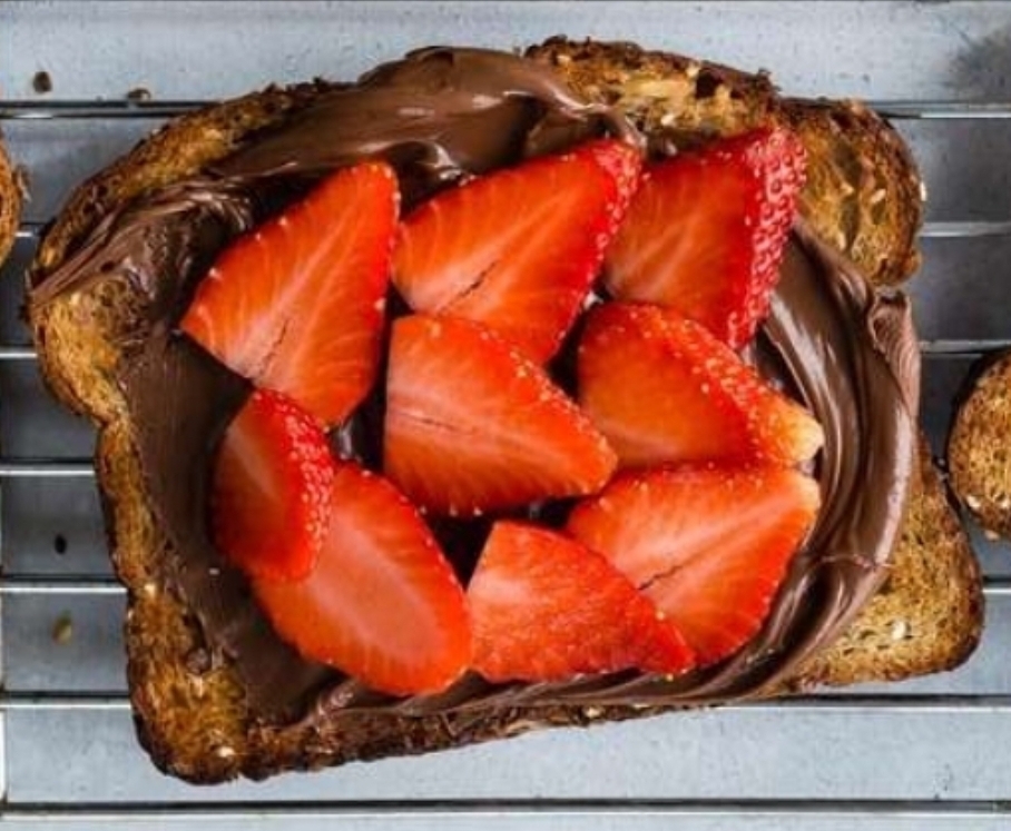Order Nutella Spread toast  food online from Bagels & More store, Edgewater on bringmethat.com