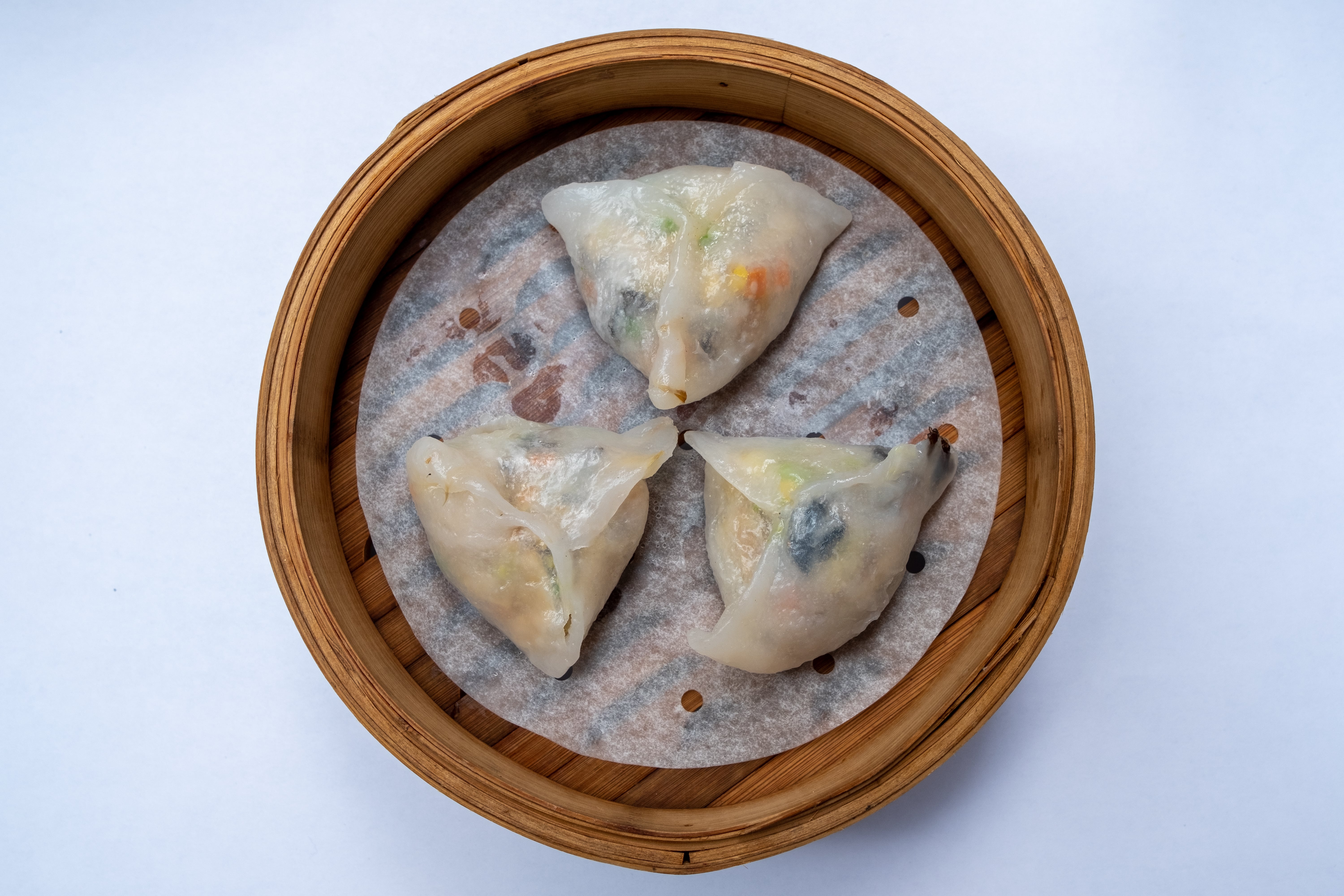 Order D6. Crystal Skin Vegetable Dumpling (3) food online from Ollie's Sichuan store, New York on bringmethat.com