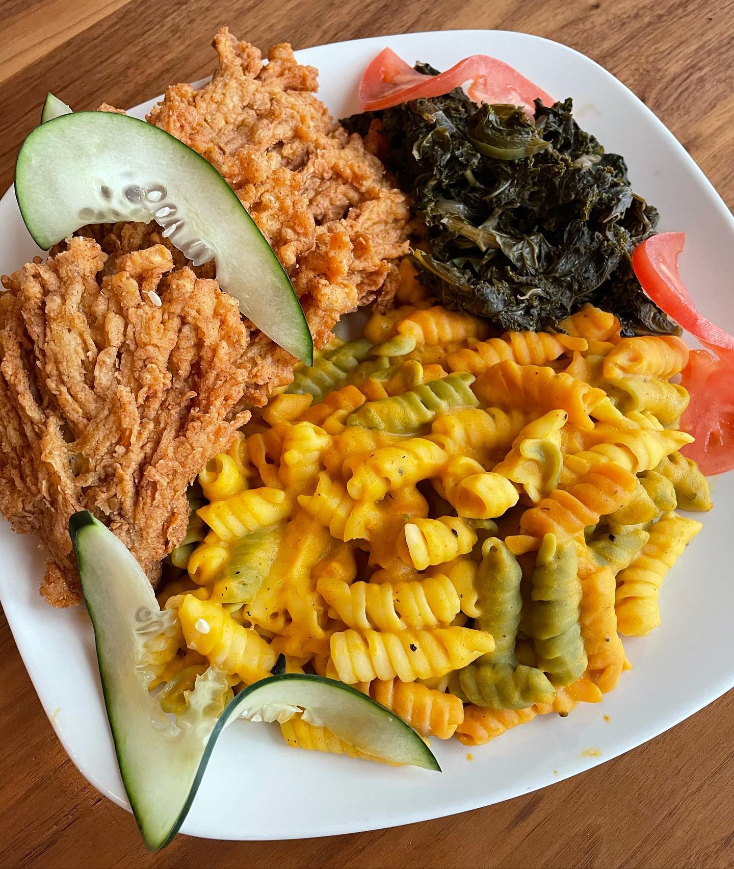 Order Vegan Fried Chicken Platter food online from Nourish store, Philadelphia on bringmethat.com
