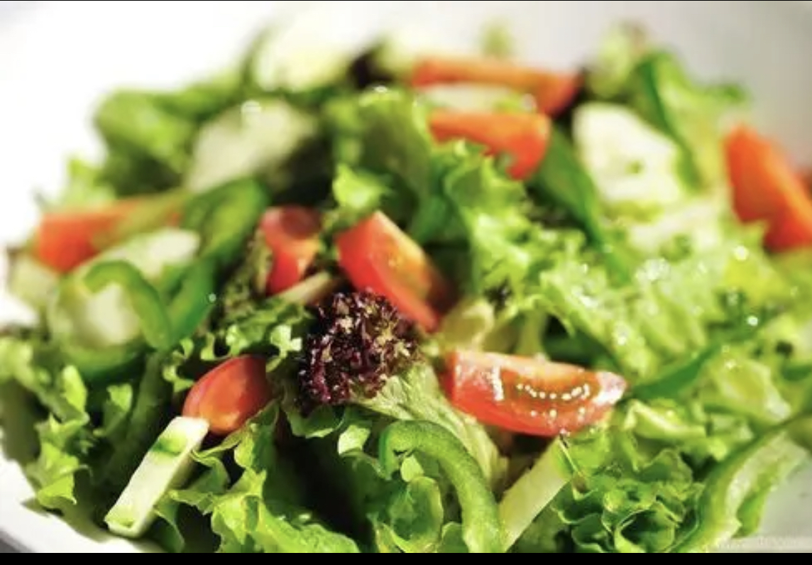 Order Green Salad food online from Tataki Japanese Restaurant store, New York on bringmethat.com