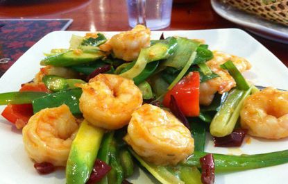 Order 31. Jumbo Shrimp with Pepper & Garlic food online from Peter Chang store, Glen Allen on bringmethat.com