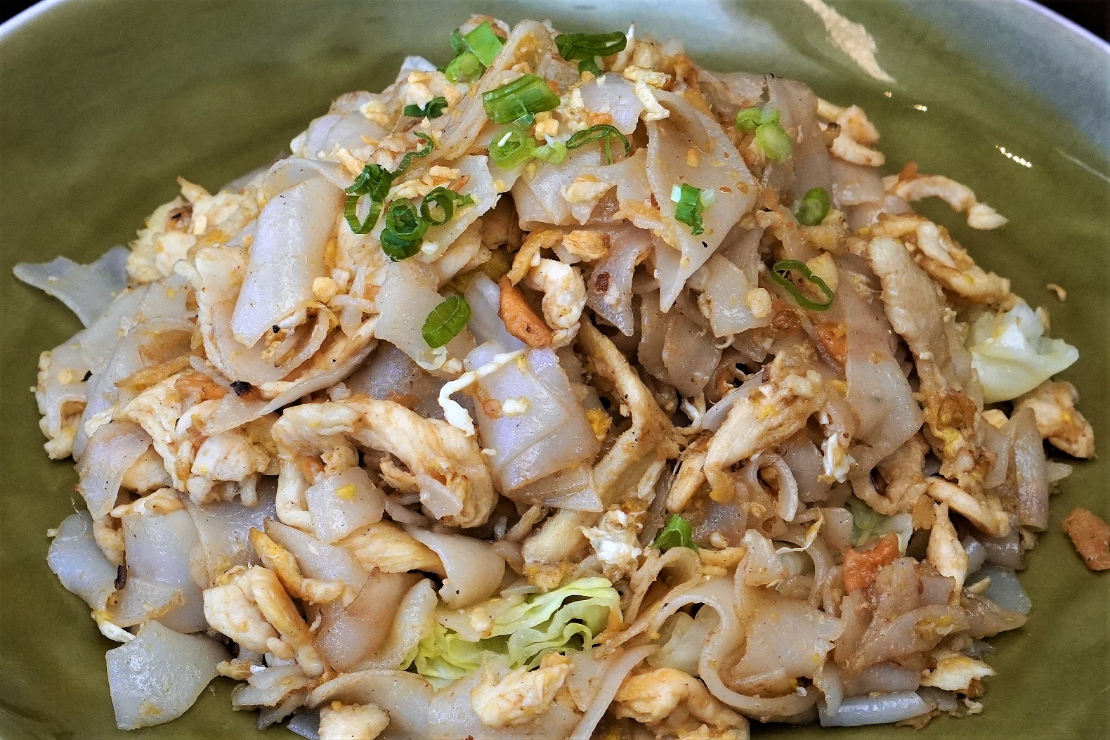 Order Stir Fried Chicken Noodle food online from Thai BBQ store, Las Vegas on bringmethat.com
