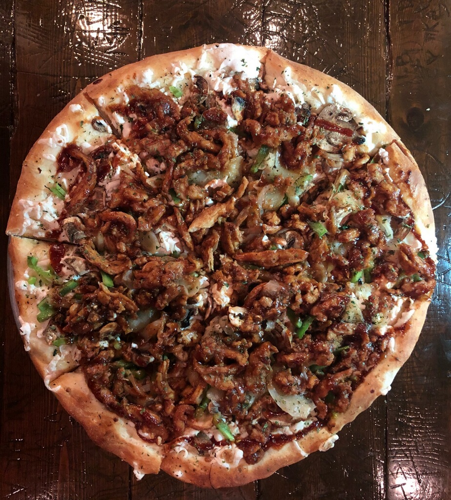 Order BBQ Chicken Pizza (10") food online from Pizza Pi Vegan Pizzeria store, Seattle on bringmethat.com