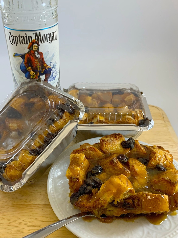 Order Cinnamon Rum Raison Bread Pudding food online from Captain’s Curbside Seafood store, Trappe on bringmethat.com