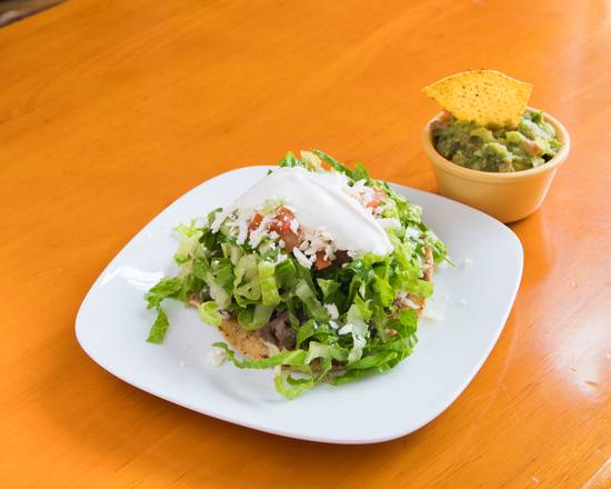 Order Asada Tostada food online from Chepes Tacos store, Chicago on bringmethat.com