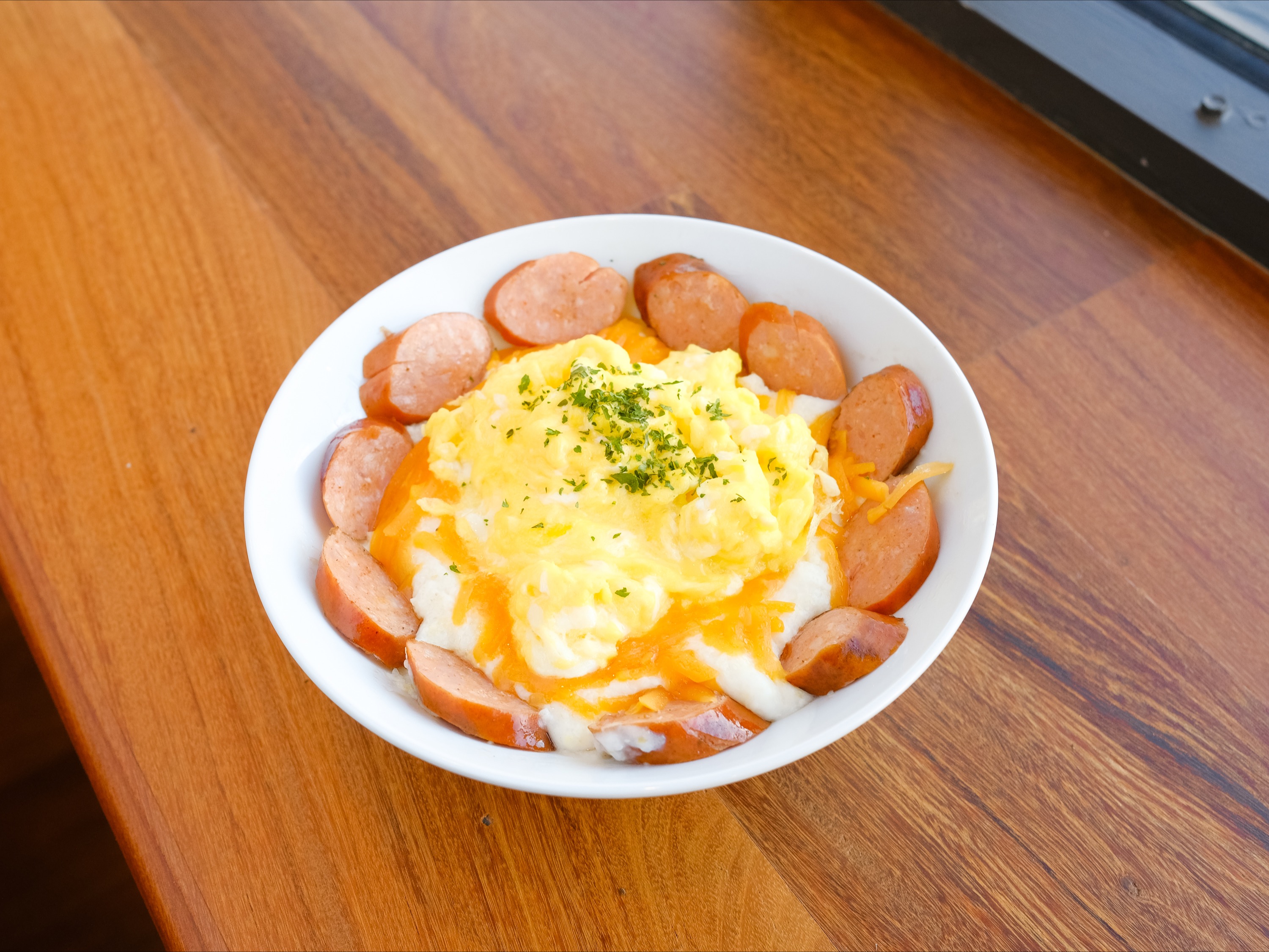 Order Bowl O'Breakfast food online from Lizzy J Cafe store, Chicago on bringmethat.com