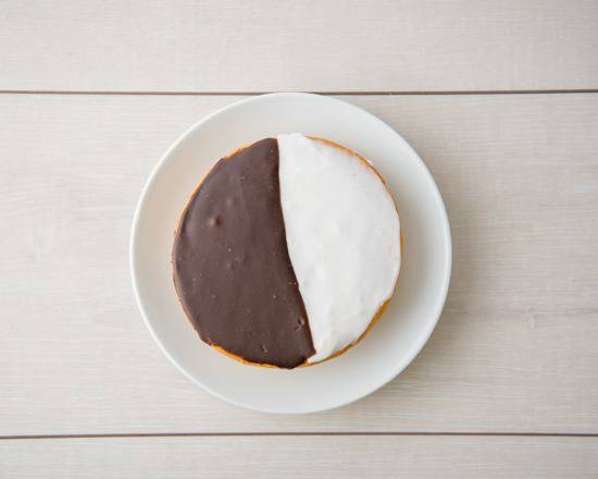 Order Black and White Cookie food online from Grilled Cheese Heaven store, Los Angeles on bringmethat.com