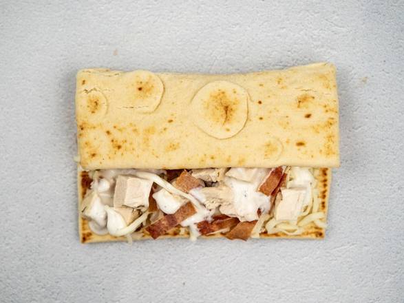 Order BACON CHICKEN RANCH FLATBREAD 2022 food online from Clean Eatz store, Fayetteville on bringmethat.com