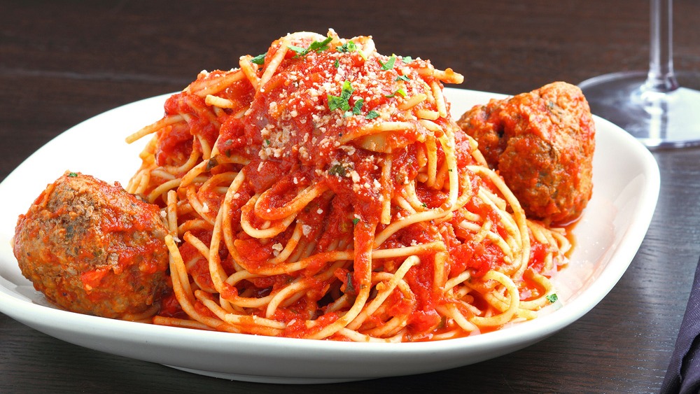 Order Spaghetti Meat Sauce food online from Georgio Chicago Pizza & Pub store, Crystal Lake on bringmethat.com