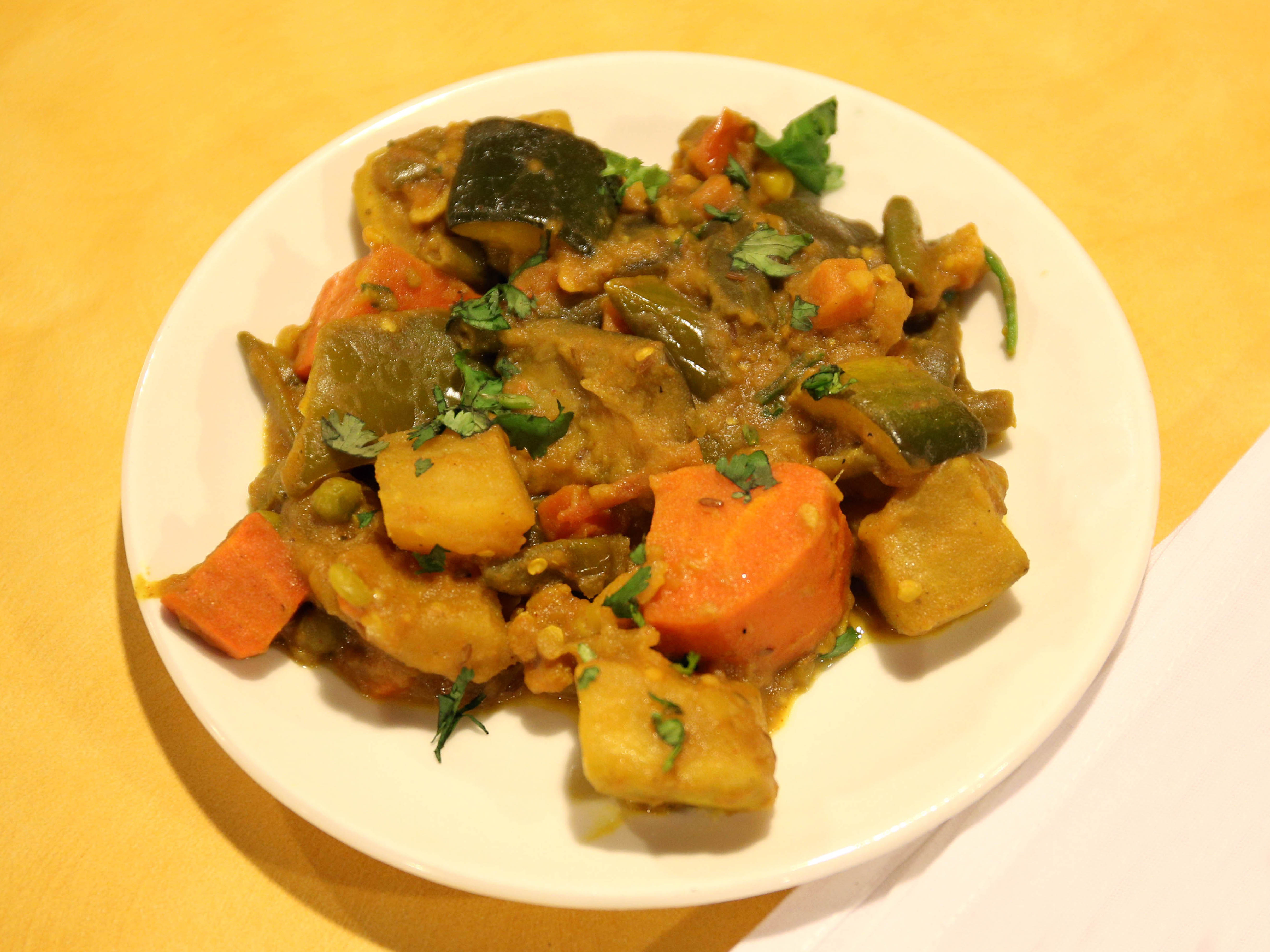 Order Punjab-E-Mix (Mixed Vegetables) food online from Five Rivers Indian Cuisine store, Daly City on bringmethat.com