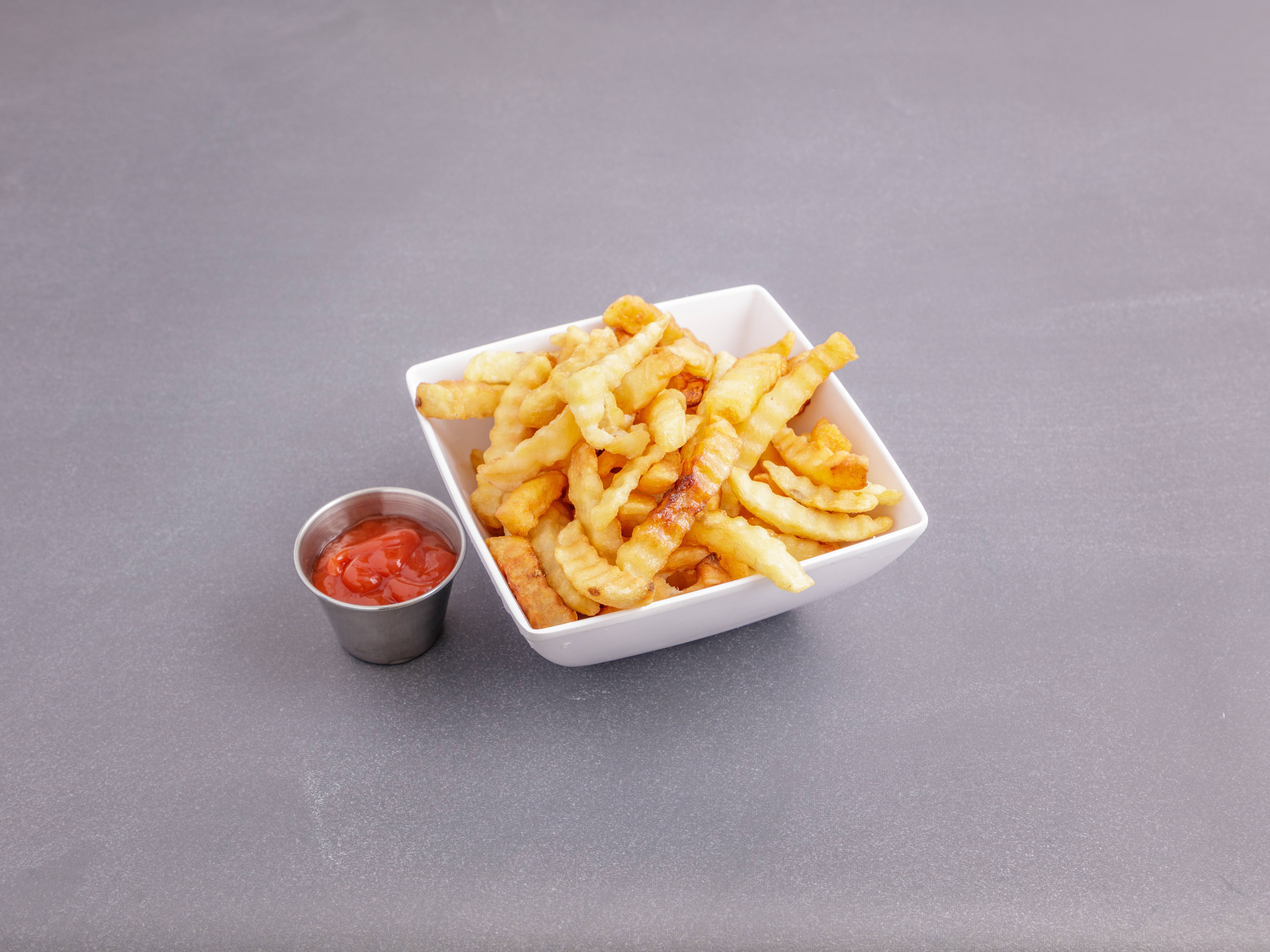 Order French Fries food online from Rosa Pizza store, Ewing on bringmethat.com