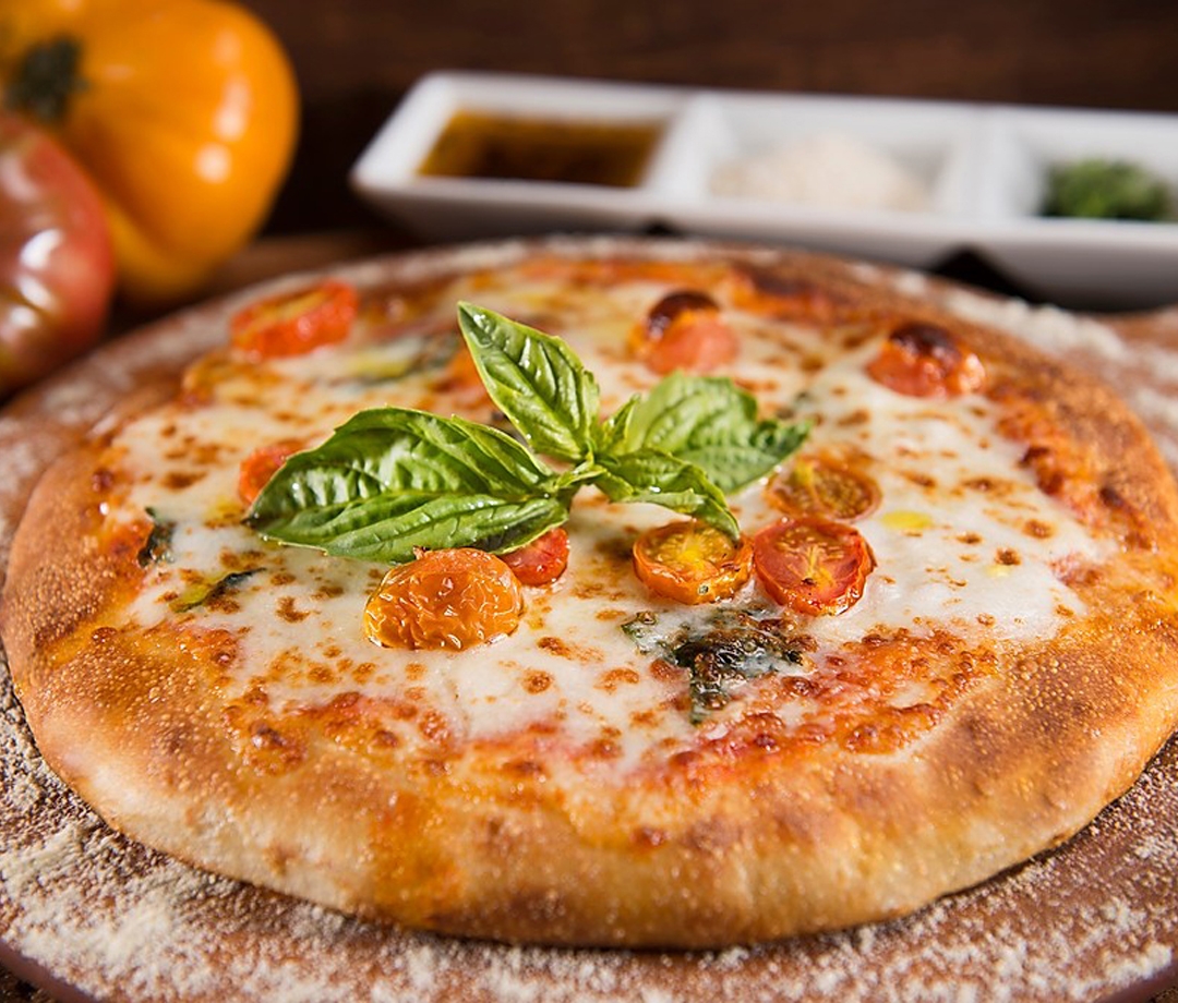 Order Margarita Pizza food online from Urth Caffe store, Beverly Hills on bringmethat.com