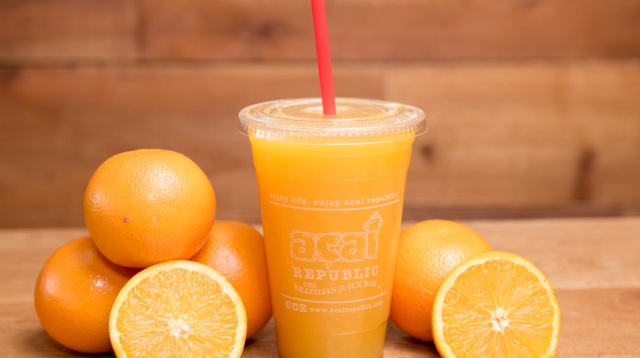 Order Orange Juice food online from Acai Republic store, Fullerton on bringmethat.com