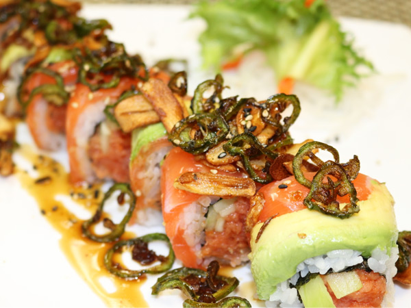 Order Raw Special Roll food online from Sushiraw store, Los Angeles on bringmethat.com