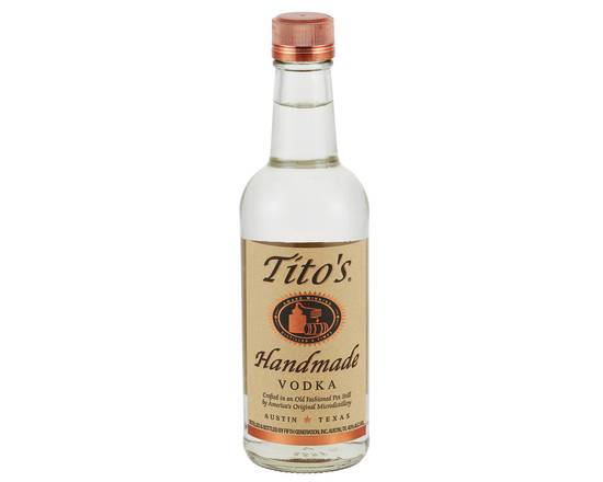 Order Tito’s Vodka, 200mL bottle (40% ABV)  food online from Moby Liquor store, Los Angeles on bringmethat.com