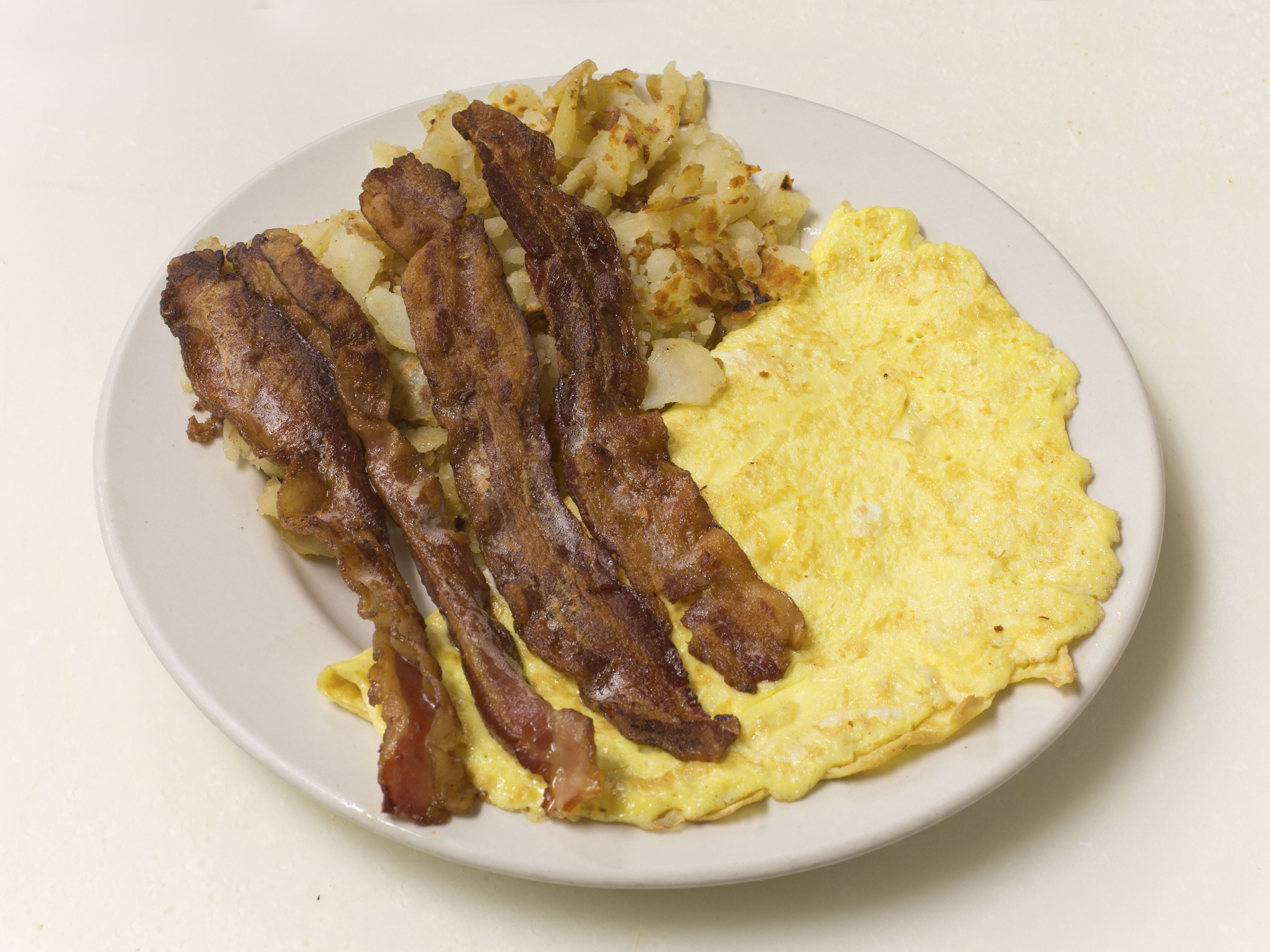 Order Cheese Omelette food online from Terry’s Cozy Corner store, Lyndhurst on bringmethat.com