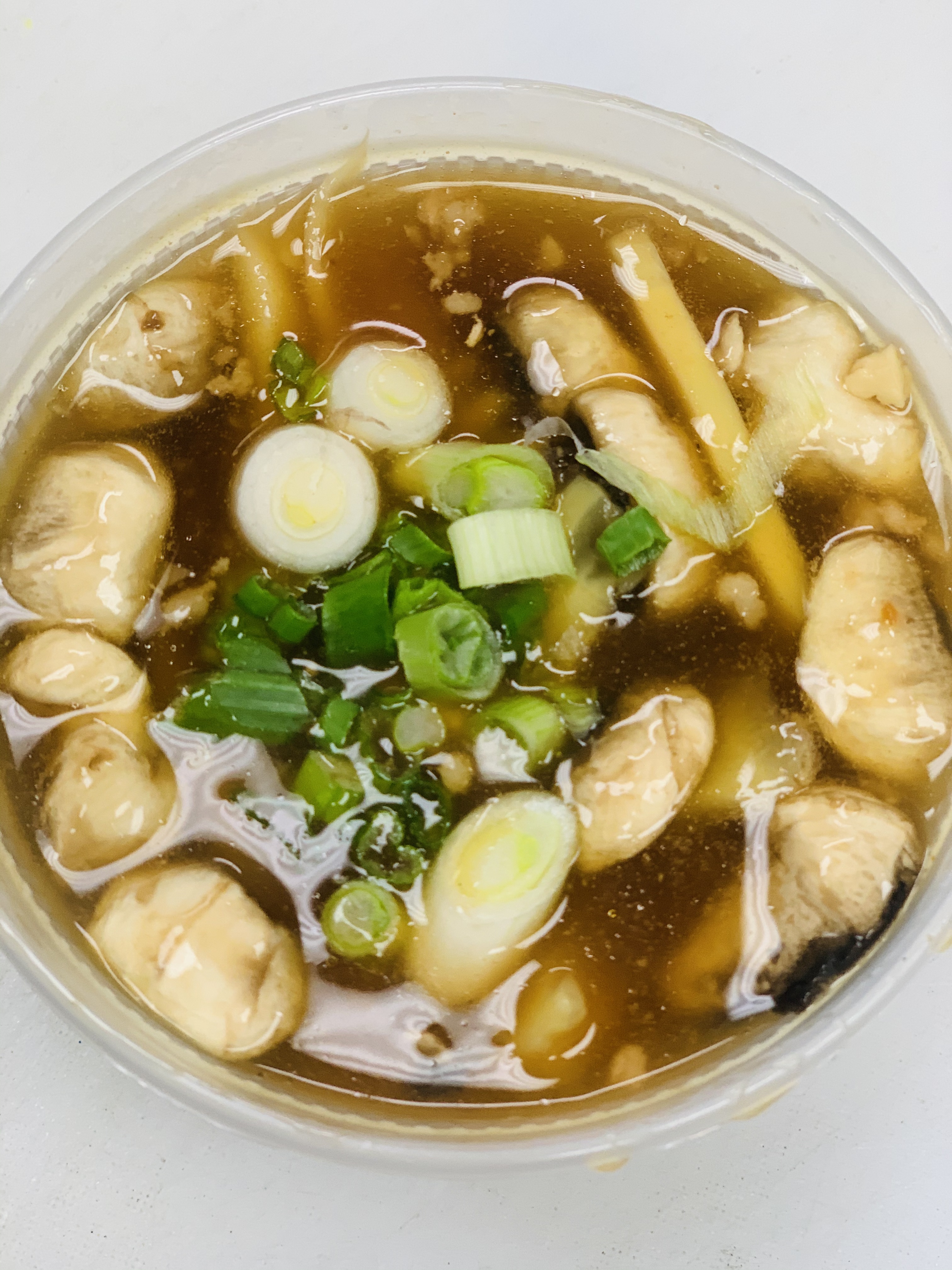 Order Hot and Sour Soup food online from Thai Aroy Dee store, Drexel Hill on bringmethat.com