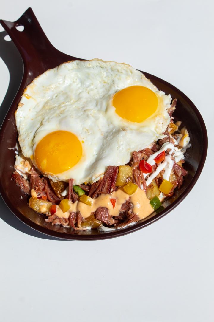 Order SKILLET HASH food online from Wisk Am Eatery store, Prosper on bringmethat.com