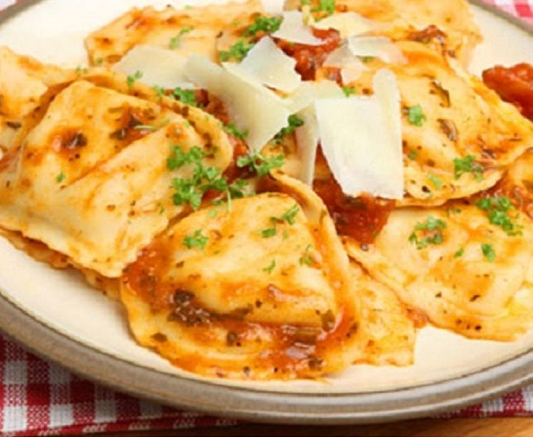 Order Beef Ravioli  food online from Bravo pizza and subs store, Los Angeles on bringmethat.com