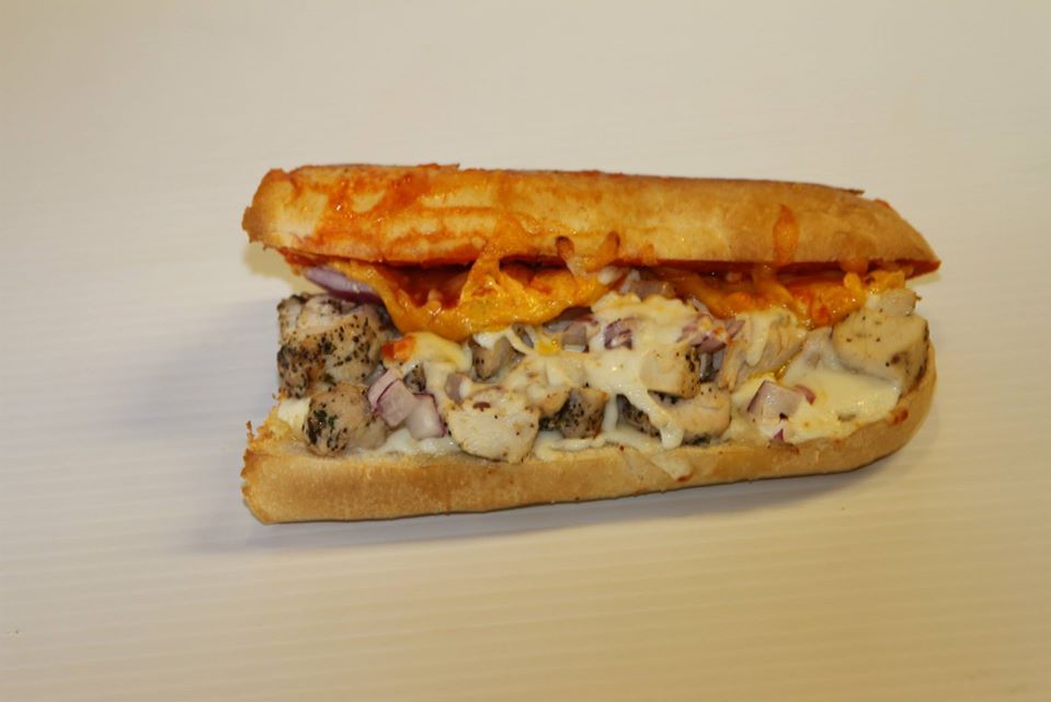 Order Buffalo Chicken Sub food online from Parkway Express Pizza, Subs, & More store, Lafayette on bringmethat.com