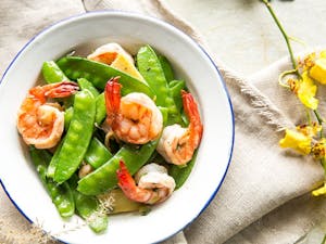 Order Shrimp w. Snow Peas 雪豆虾虾 food online from Fine China store, Lansing on bringmethat.com