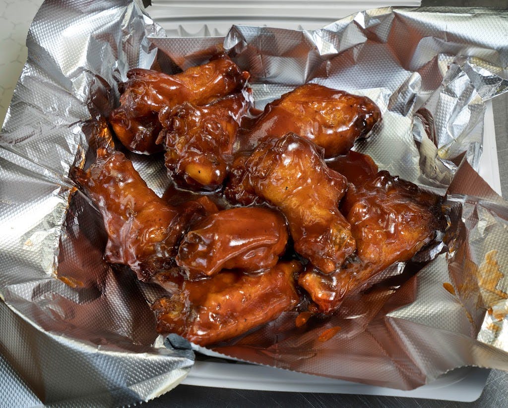 Order Wings - 6 Pieces food online from Moh Pizza store, Bowie on bringmethat.com