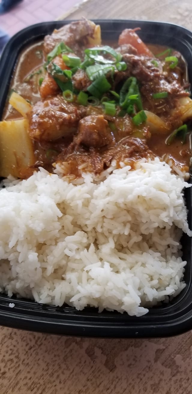 Order Massaman Curry food online from Thai Sky Kitchen store, Portland on bringmethat.com