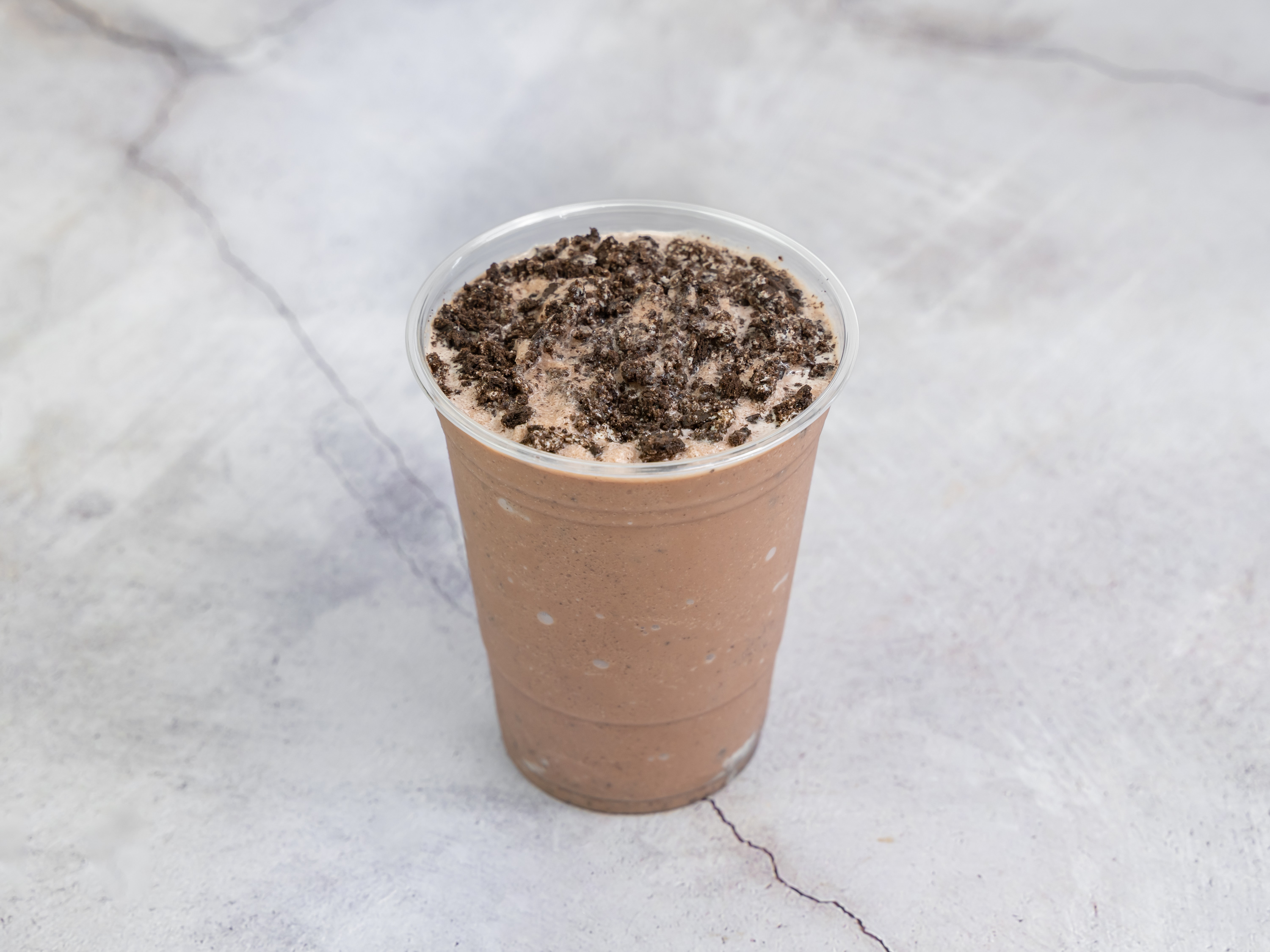 Order Oreo Chocolate Frappe   20oz food online from Nameless Tea And Coffee store, San Francisco on bringmethat.com