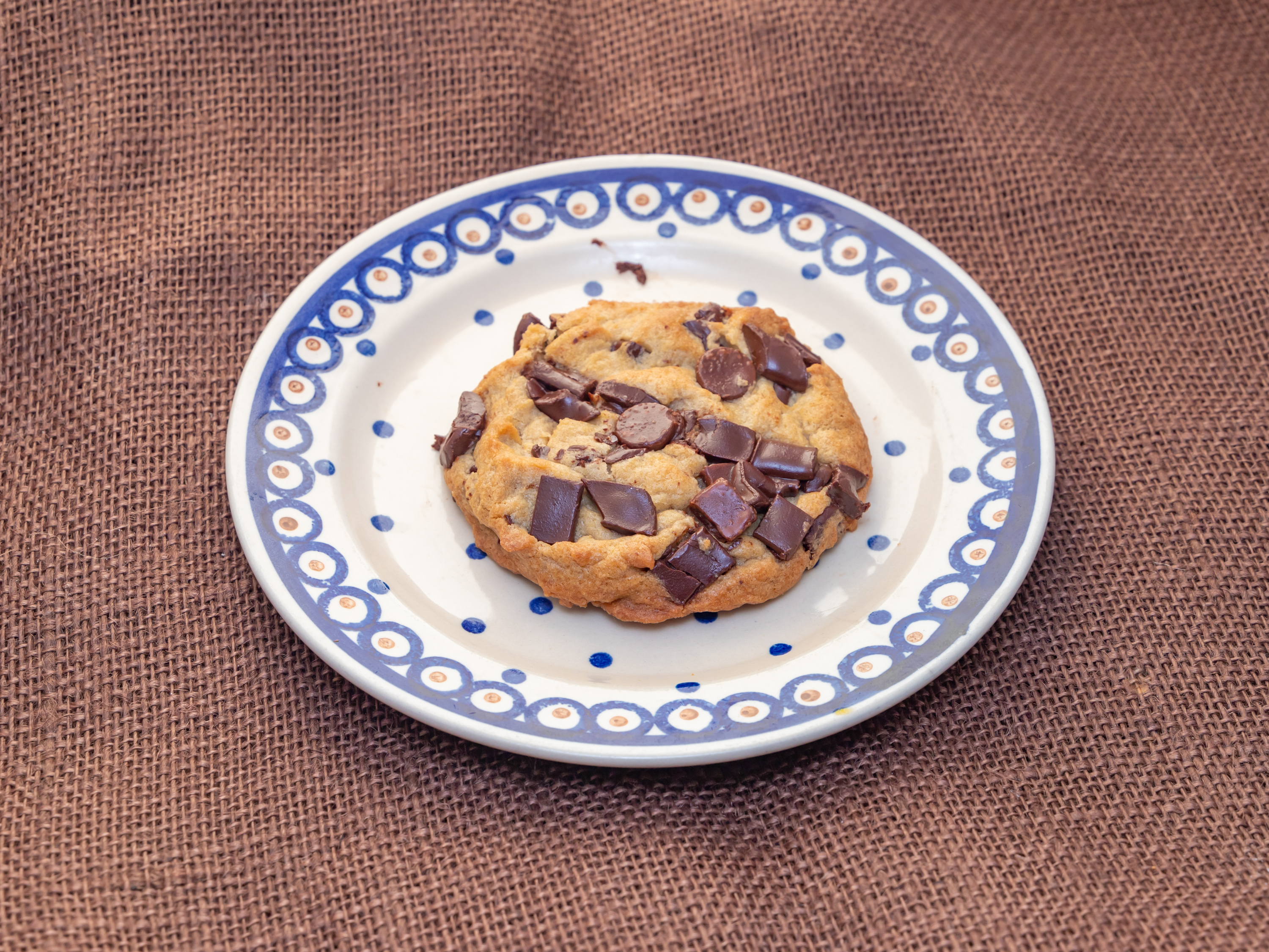 Order Large Chocolate Chip Cookie  food online from Cucina Mia Cafe And Deli store, Quincy on bringmethat.com